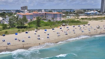 Private beach, white sand, beach cabanas, sun loungers