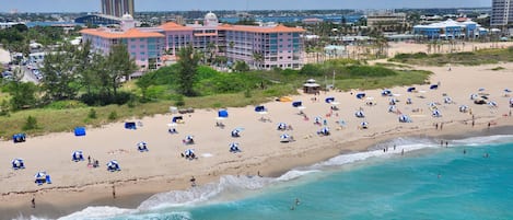 Private beach, white sand, beach cabanas, sun loungers