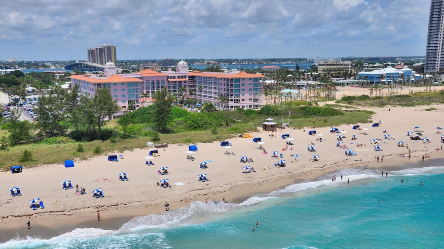 Palm Beach Shores Resort and Vacation Villas