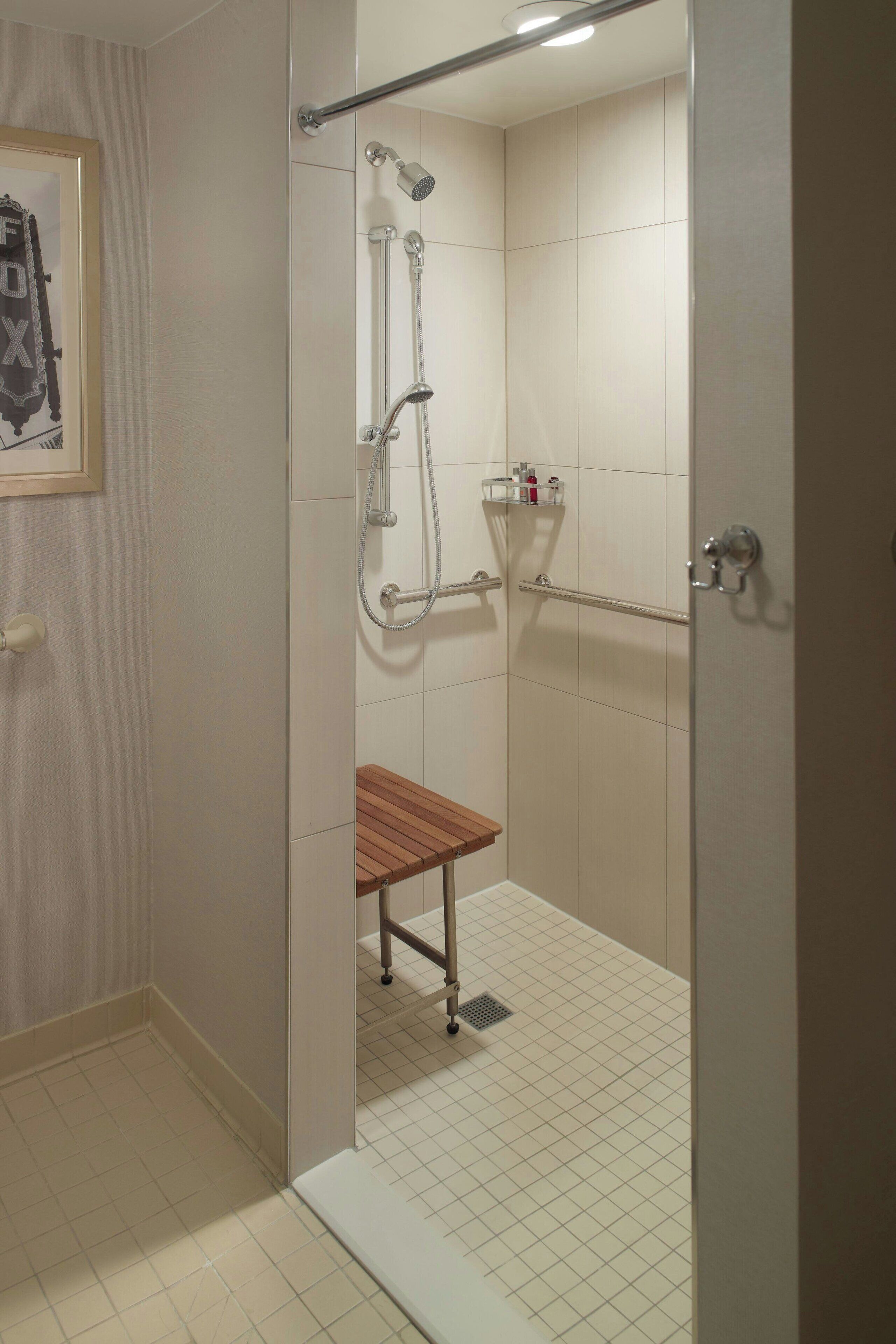 Photo - Atlanta Marriott Suites Midtown