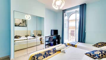 Premium bedding, pillowtop beds, minibar, in-room safe