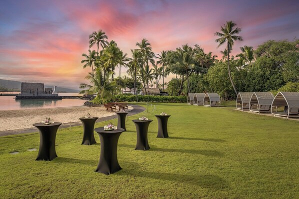 Reception - Courtyard by Marriott King Kamehameha's Kona Beach Hotel (Kailua-Kona)