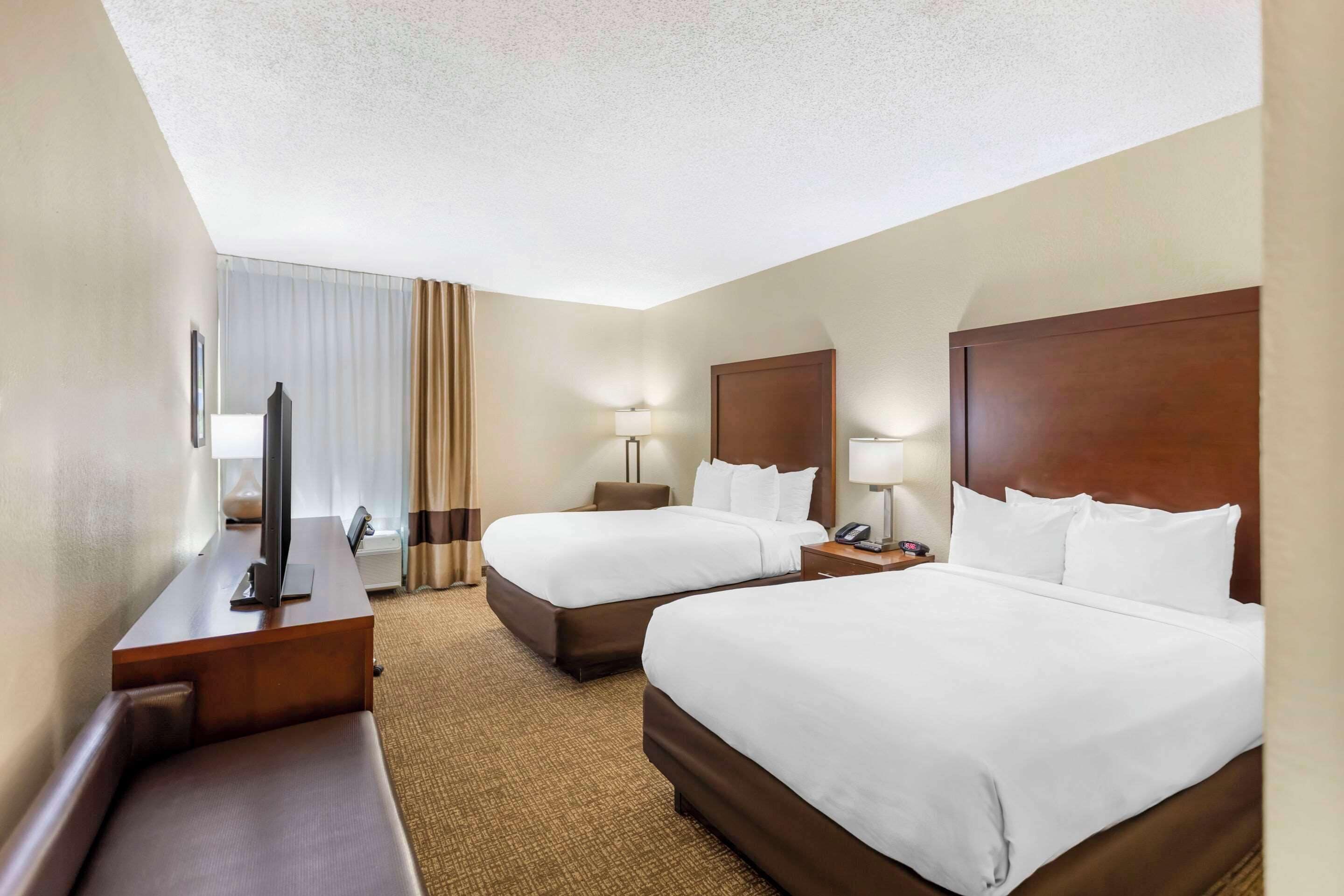 premium bedding, down duvets, pillow-top beds, iron/ironing board