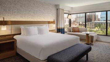 Room, 1 King Bed, Lake View, Corner | Premium bedding, in-room safe, desk, blackout curtains