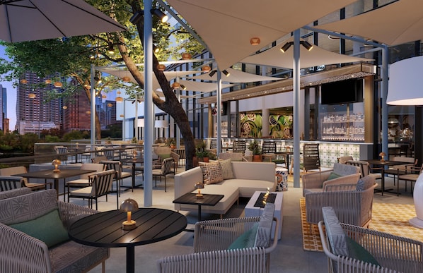Bar (on property) - Hyatt Regency Austin (Austin)