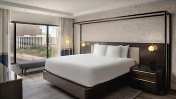 Premium bedding, in-room safe, desk, blackout drapes