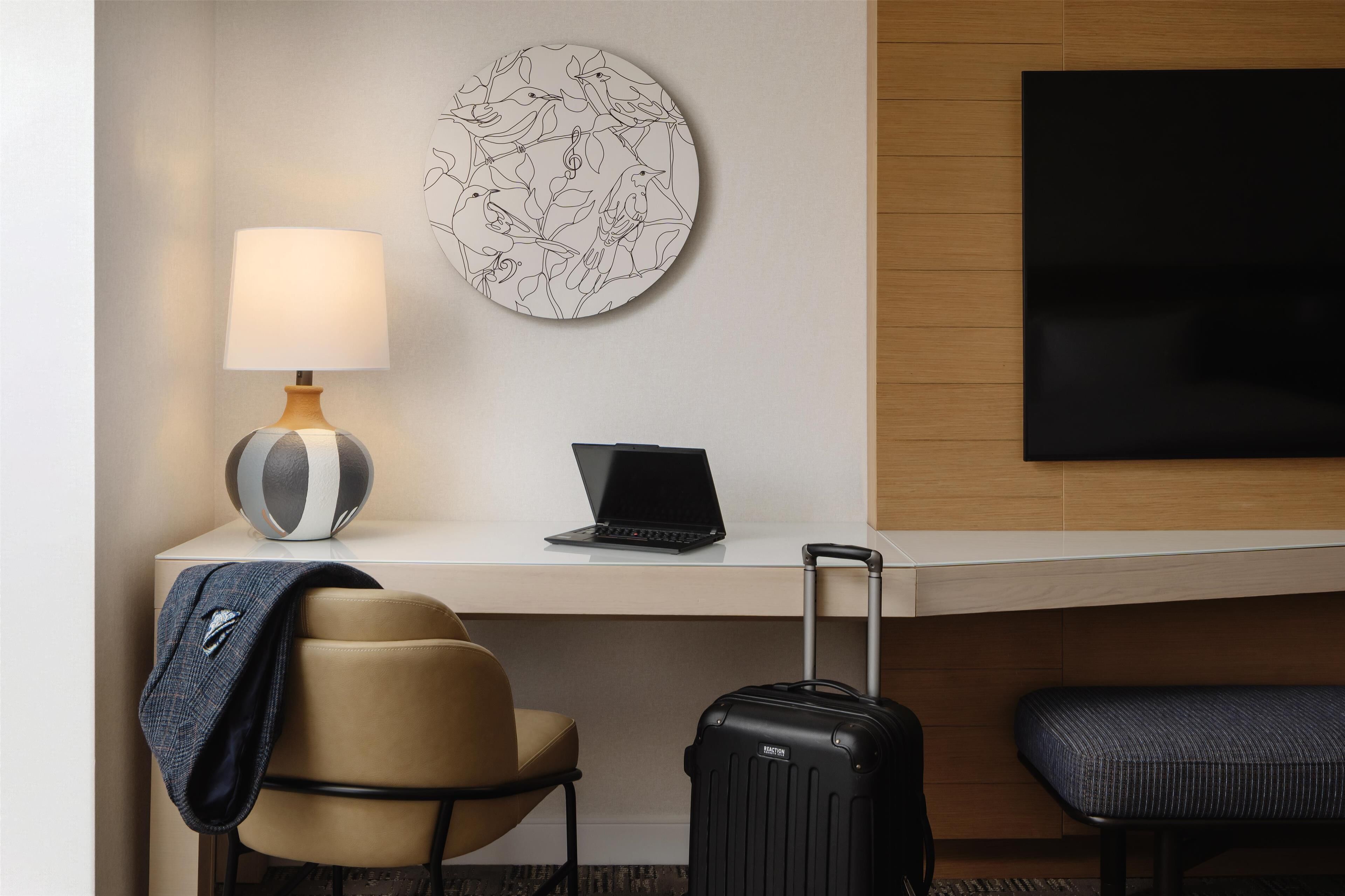 1 bedroom, premium bedding, in-room safe, desk