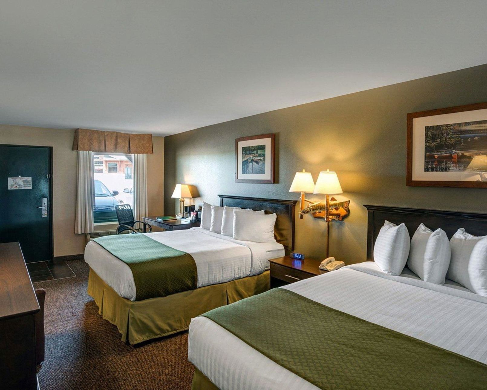 Desk, iron/ironing board, free WiFi, bed sheets