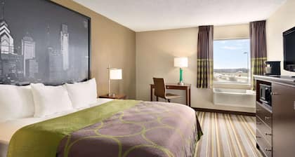 Super 8 by Wyndham Chambersburg I-81