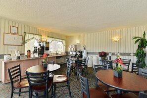 Restaurant - Americas Best Value Inn Satellite Beach Melbourne (Satellite Beach)