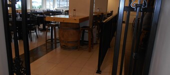 Red Lion Inn & Suites Olympia, Governor Hotel