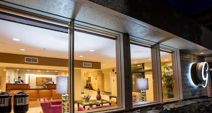 Red Lion Inn & Suites Olympia, Governor Hotel