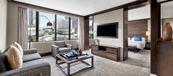 Mandarin Oriental, Jakarta