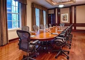 Meeting facility