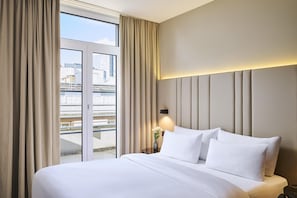 Quarto standard | Frigobar, cofres nos quartos, escrivaninha, quartos à prova de som