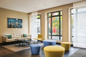 Lobby - NH Düsseldorf Königsallee (Düsseldorf)