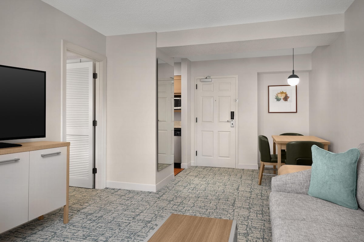 42-inch LCD TV with premium channels, TV, pay movies