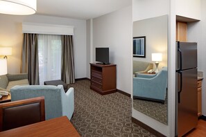 42-inch LCD TV with premium channels, TV, pay movies - Homewood Suites by Hilton Raleigh/Cary (Cary)
