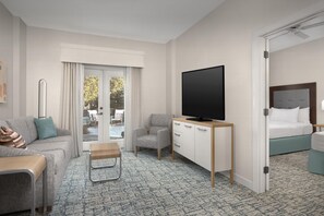 42-inch LCD TV with premium TV channels, TV, pay films - Homewood Suites by Hilton Raleigh/Cary (Cary)