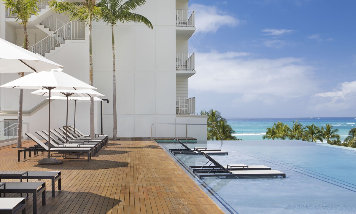 9 Best Waikiki Hotels for Families Worth Booking