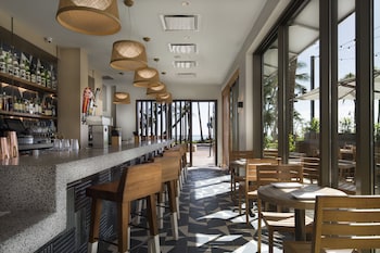 5 restaurants, breakfast, lunch, dinner served; American cuisine at Alohilani Resort Waikiki Beach