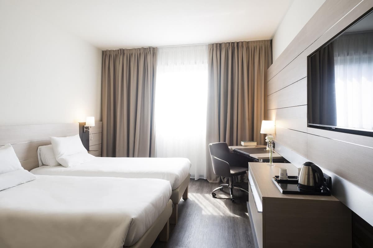 Superior Room, 2 Single Beds