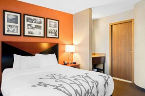 Caja de seguridad en la habitación y escritorio