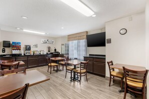 Free buffet breakfast - Sleep Inn Billings (Billings)