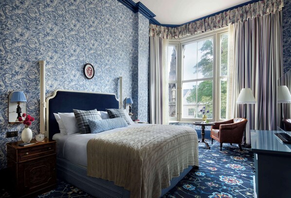 Deluxe Room, 1 King Bed