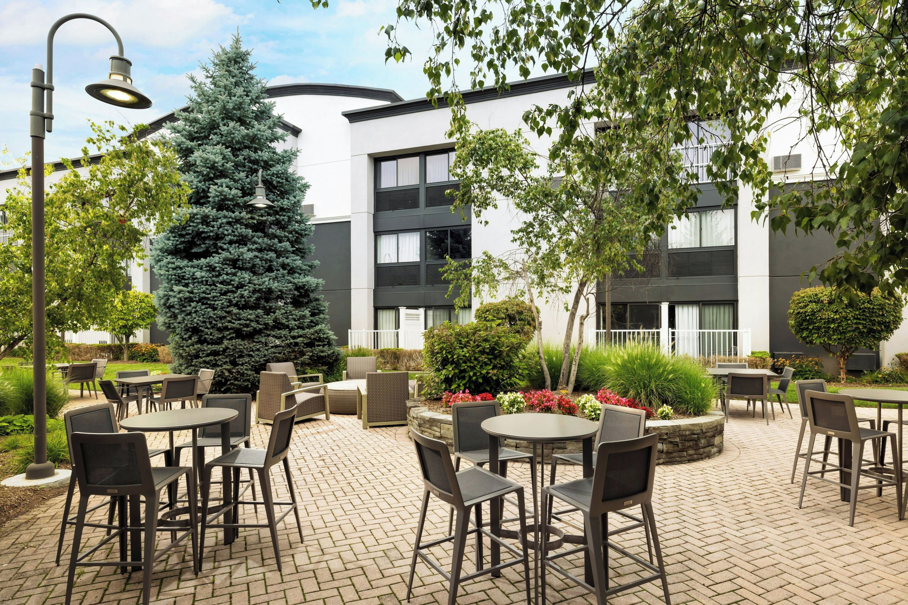 Photo - Courtyard by Marriott Montvale