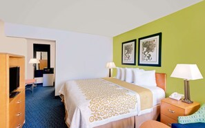 Desk, iron/ironing board, free WiFi, bed sheets