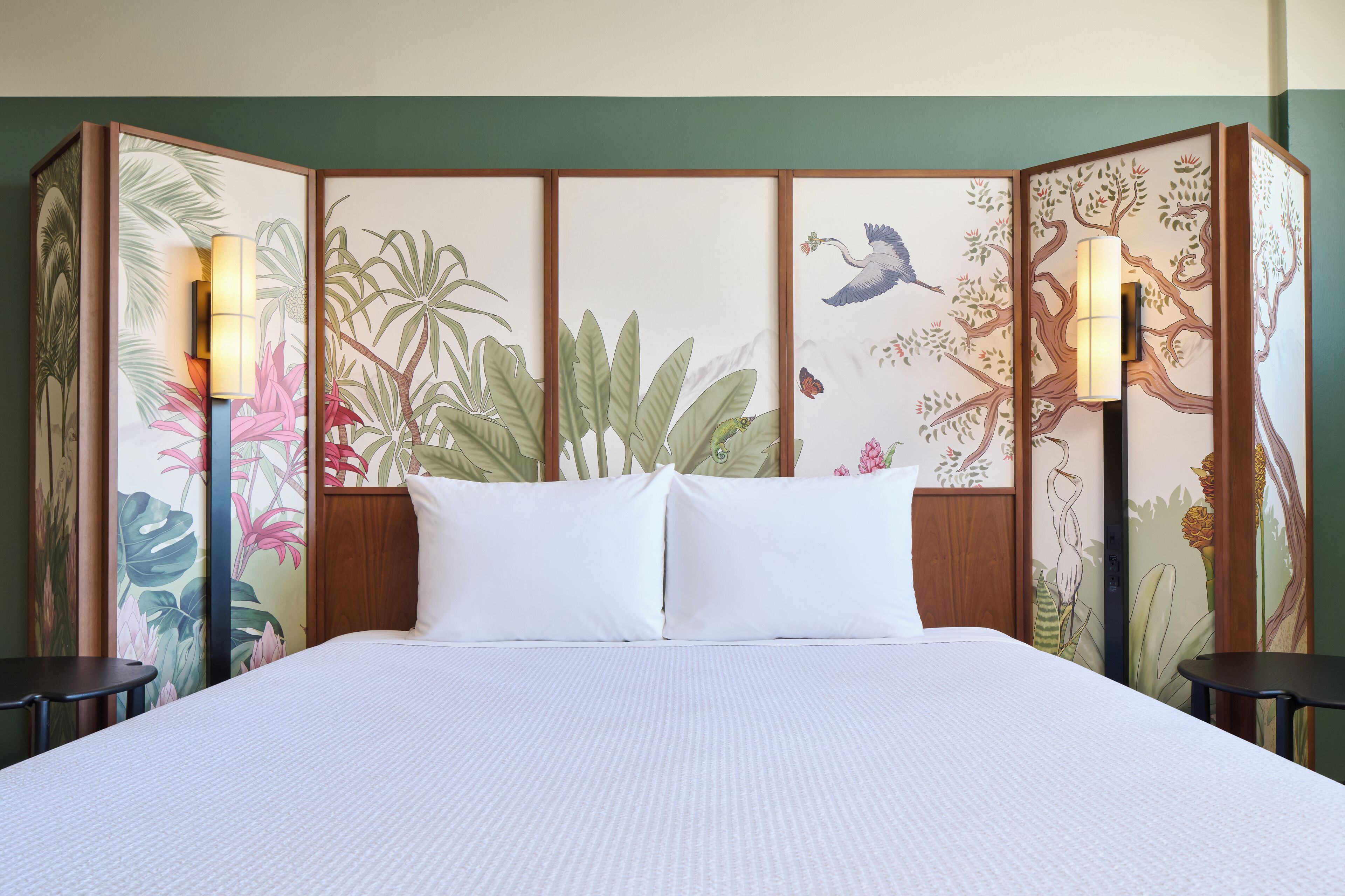 Desk, laptop workspace, iron/ironing board, cribs/infant beds