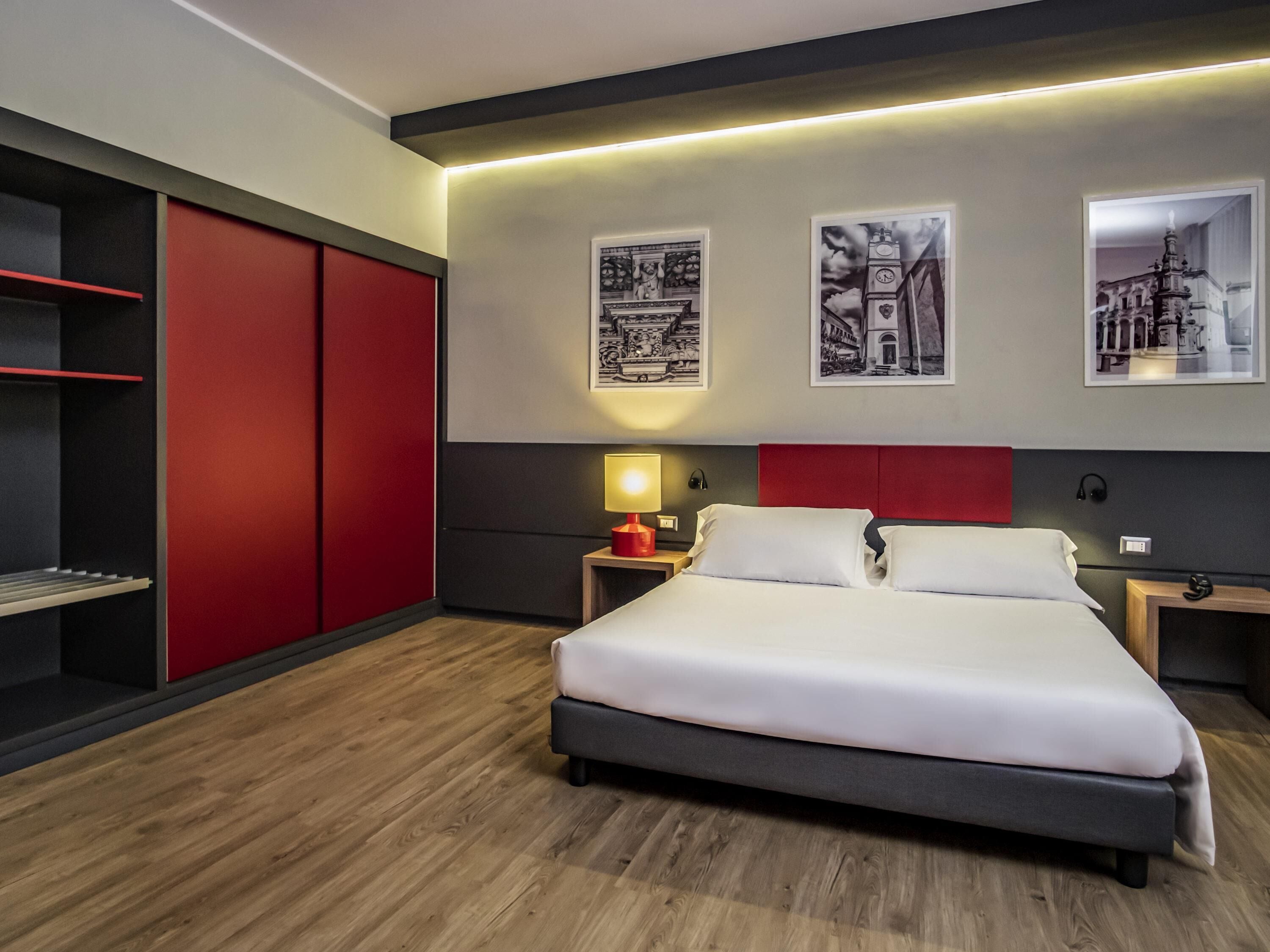 Privilege, Kamer, 1 tweepersoonsbed | Luxe beddengoed, donsdekens, een minibar, een kluis op de kamer