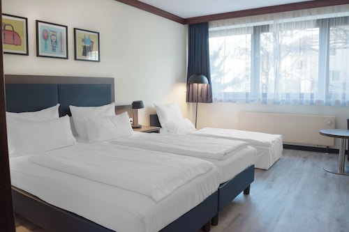 Garner Hotel Frankfurt Palmengarten by IHG (3)