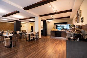 Daily buffet breakfast (EUR 17 per person)