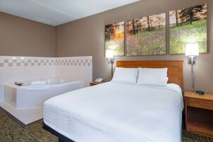 Suíte estúdio luxo, 1 cama Queen, para não fumantes | Banheira de hidromassagem