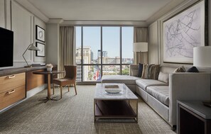 Suite, 1 King Bed, City View
