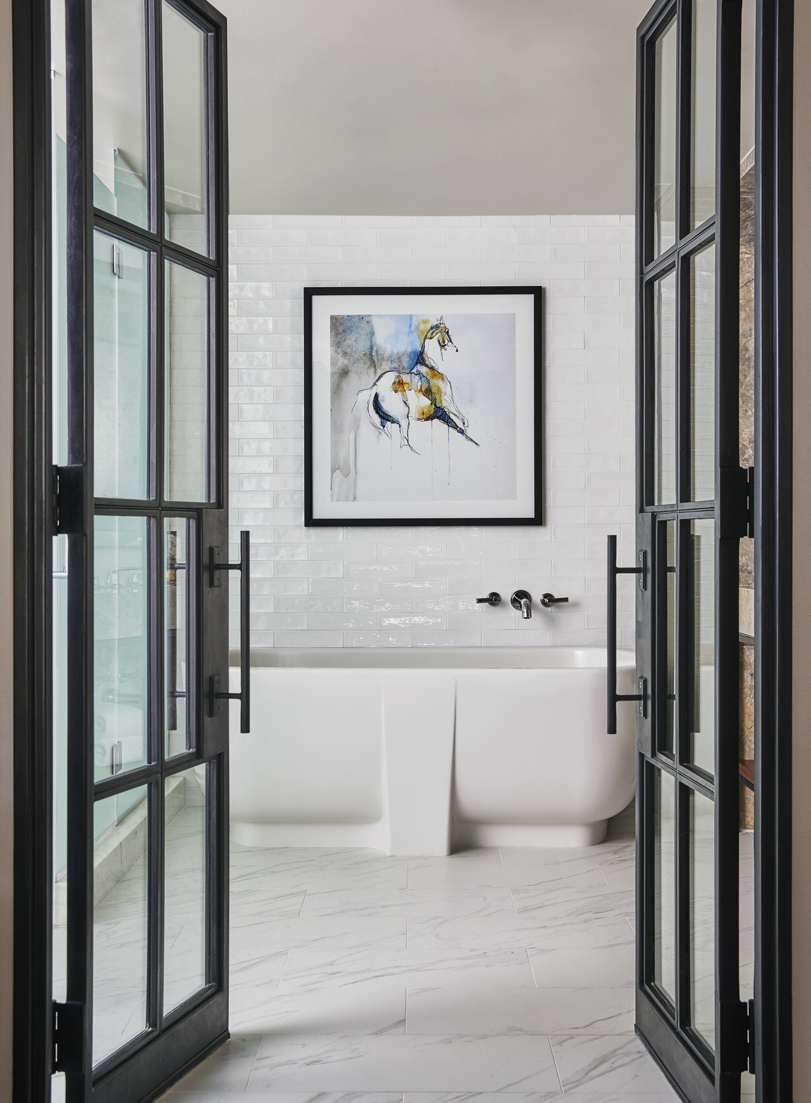 suite, 1 bedroom, lake view | bathroom | combined shower/bathtub, designer toiletries, hair dryer, bathrobes