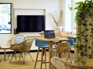 Bar (on property) - ibis Styles Bordeaux Begles Arena (Begles)