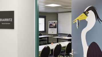 Meeting facility