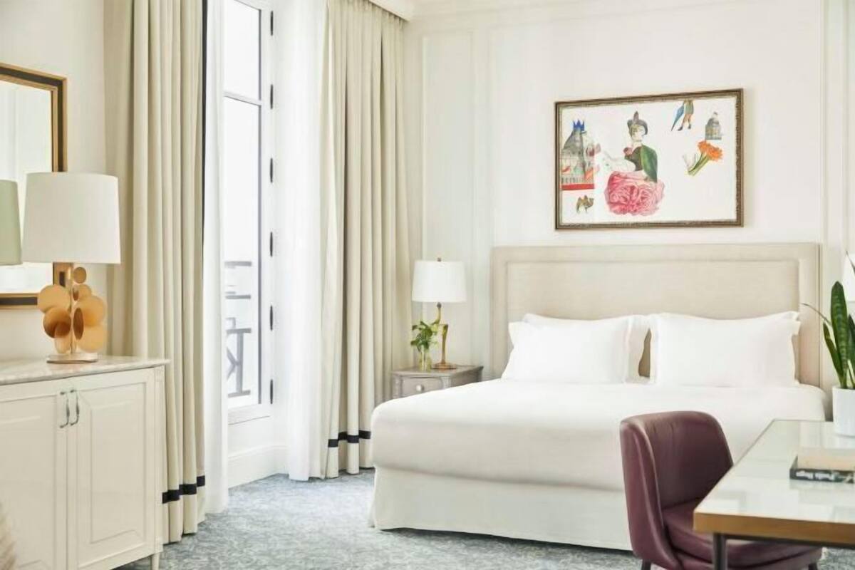 Literie de qualité supérieure, surmatelas, minibar