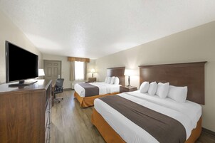 1 bedroom, pillowtop beds, in-room safe, desk