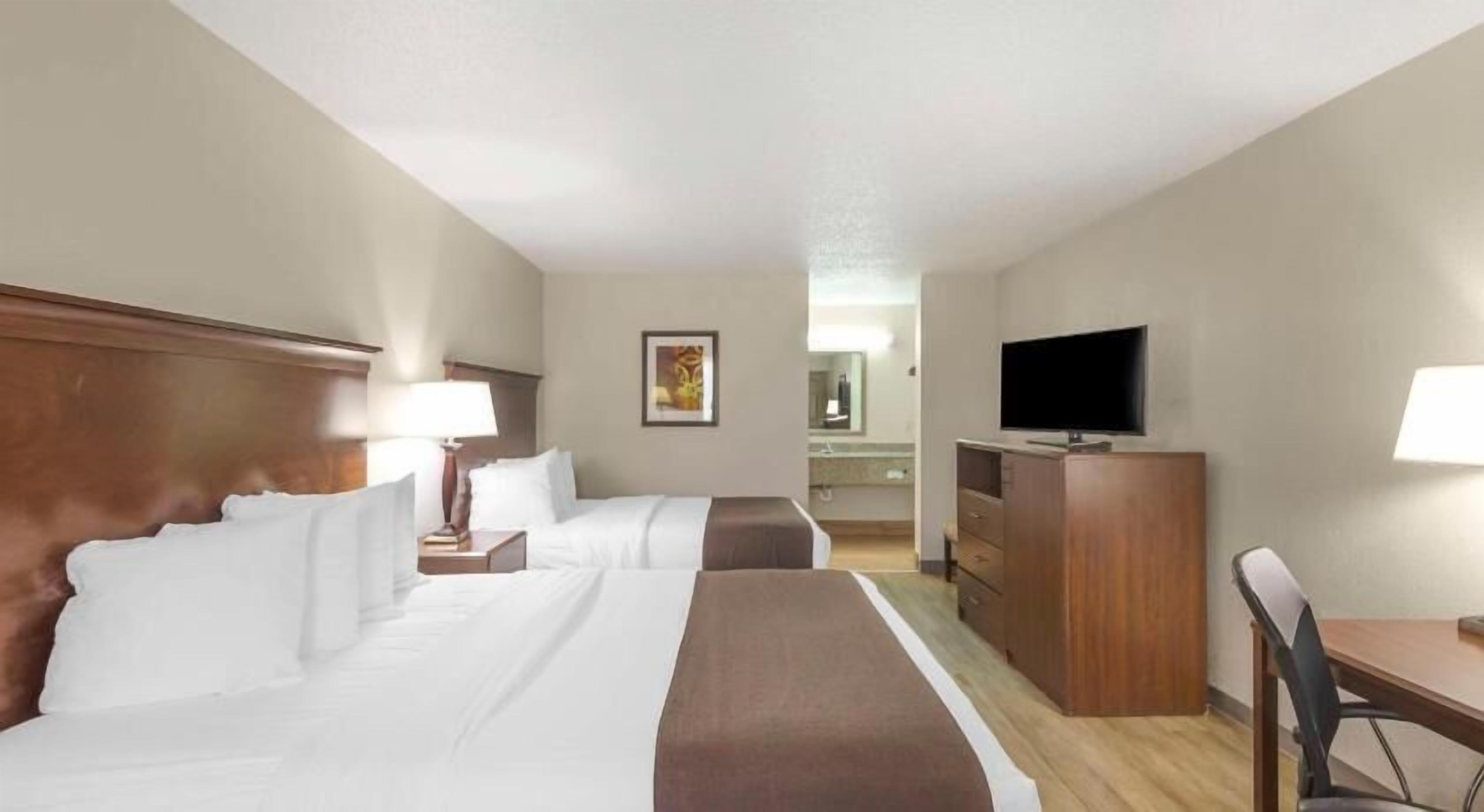 Surmatelas, coffres-forts dans les chambres, bureau