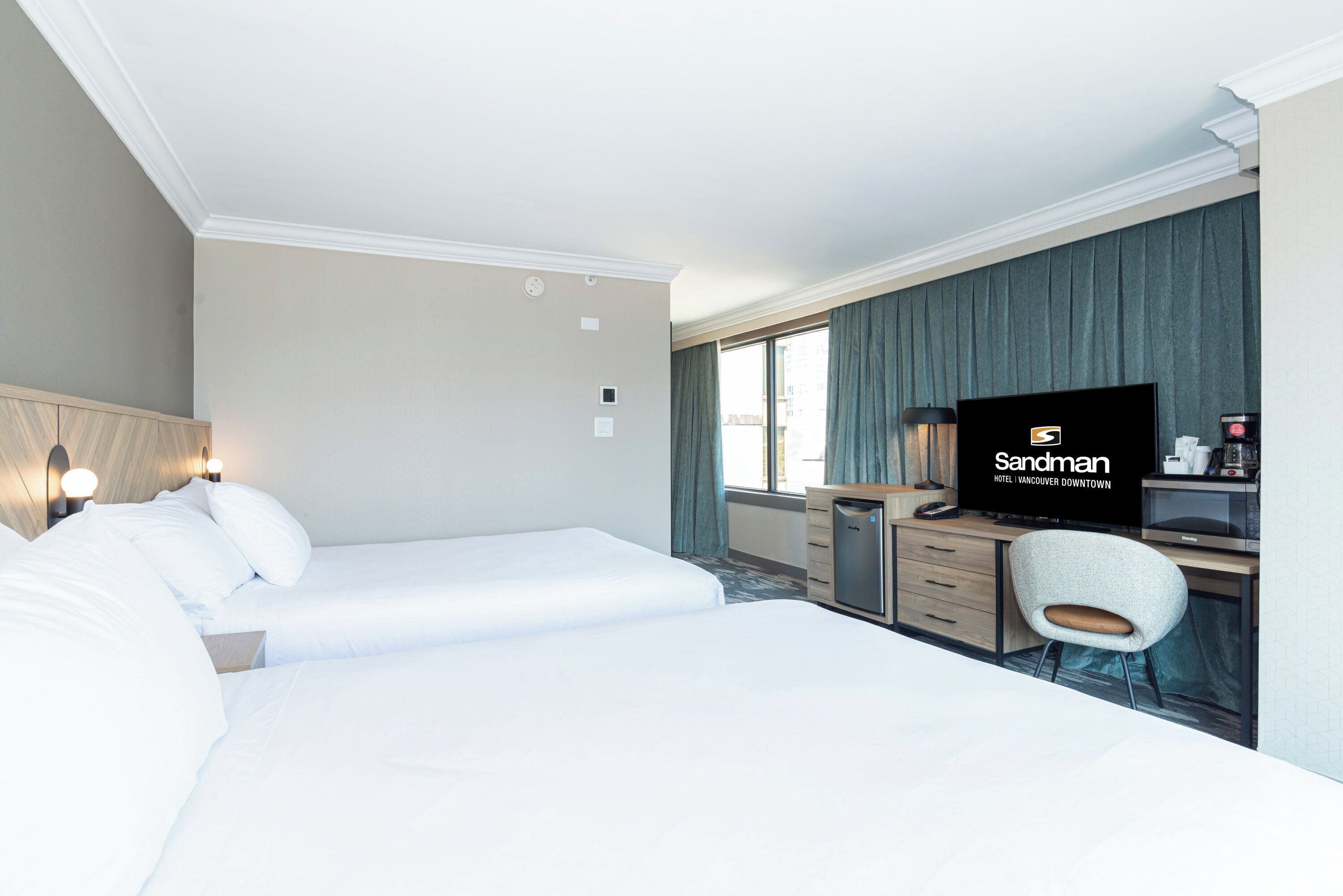 Photo - Sandman Hotel Vancouver Downtown