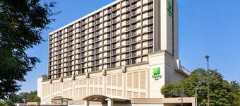 Holiday Inn National Airport/Crystal City by IHG