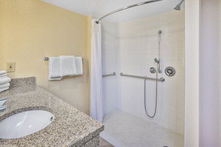 Holiday Inn National Airport Crystal City, an IHG Hotel - Image 25
