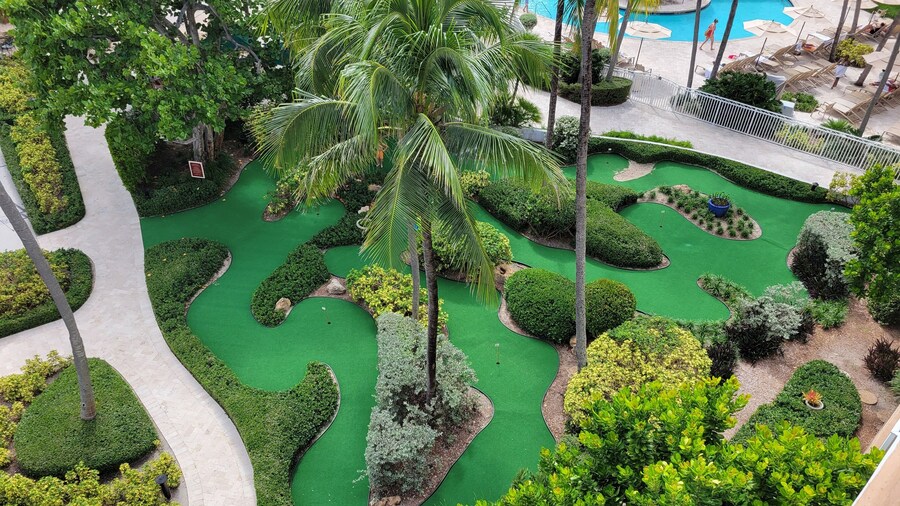 Lago Mar Beach Resort & Club