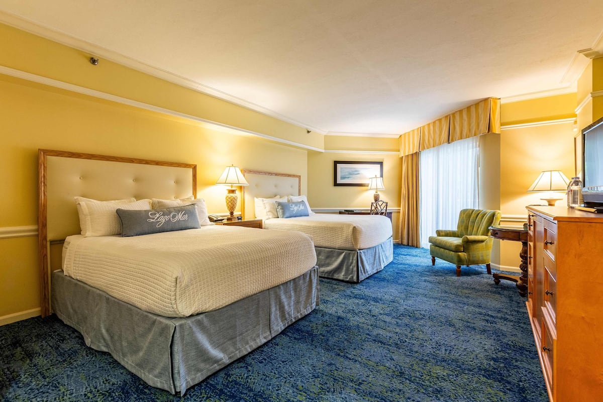Standard Room, 2 Queen Beds, Balcony