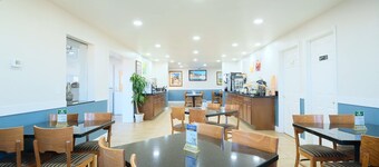 Quality Inn Holbrook near Petrified Forest