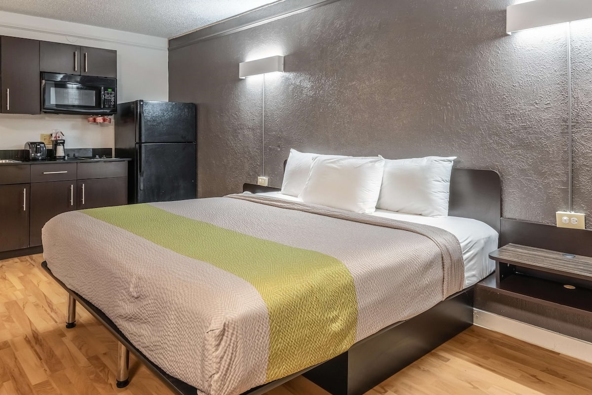 Wi-fi (inkludert) og sengetøy